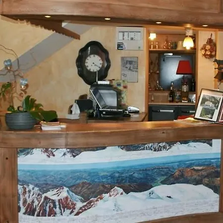 Hotel Le Relais Du Mont Blanc
